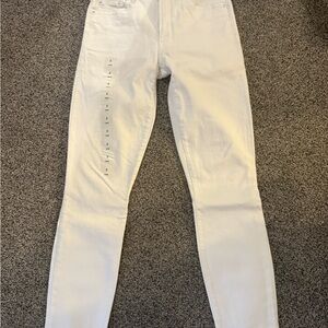 Gap White Skinny Jeans